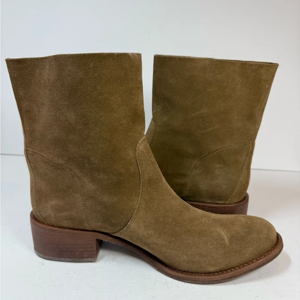 NWOT Tory‎ Burch Sienna River Rock Embossed Logo Suede Leather Boots Size 11M